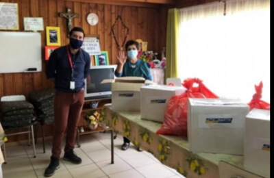 donación de cajas de alimentos